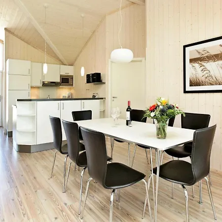 8 Person Holiday Home In Gro Enbrode Großenbrode Esterno foto