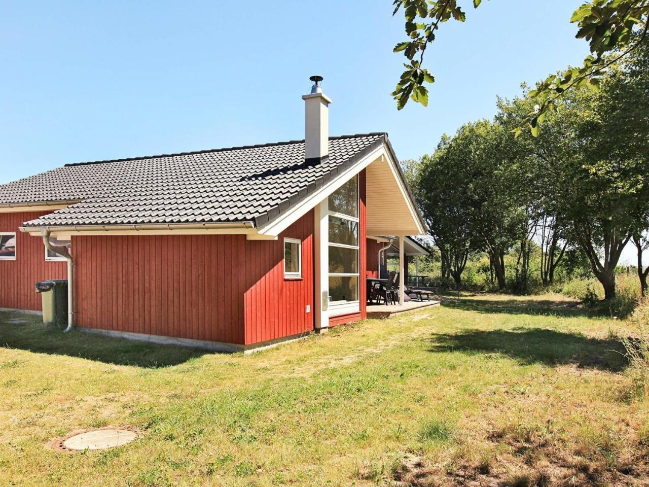 Holiday home 8 Person Holiday Home In Gro Enbrode Grossenbrode